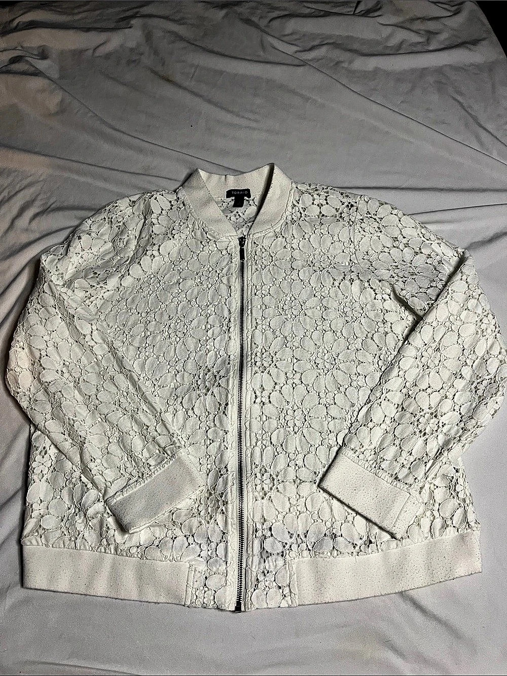 Torrid White Lace  Jacket Floral White Size 2